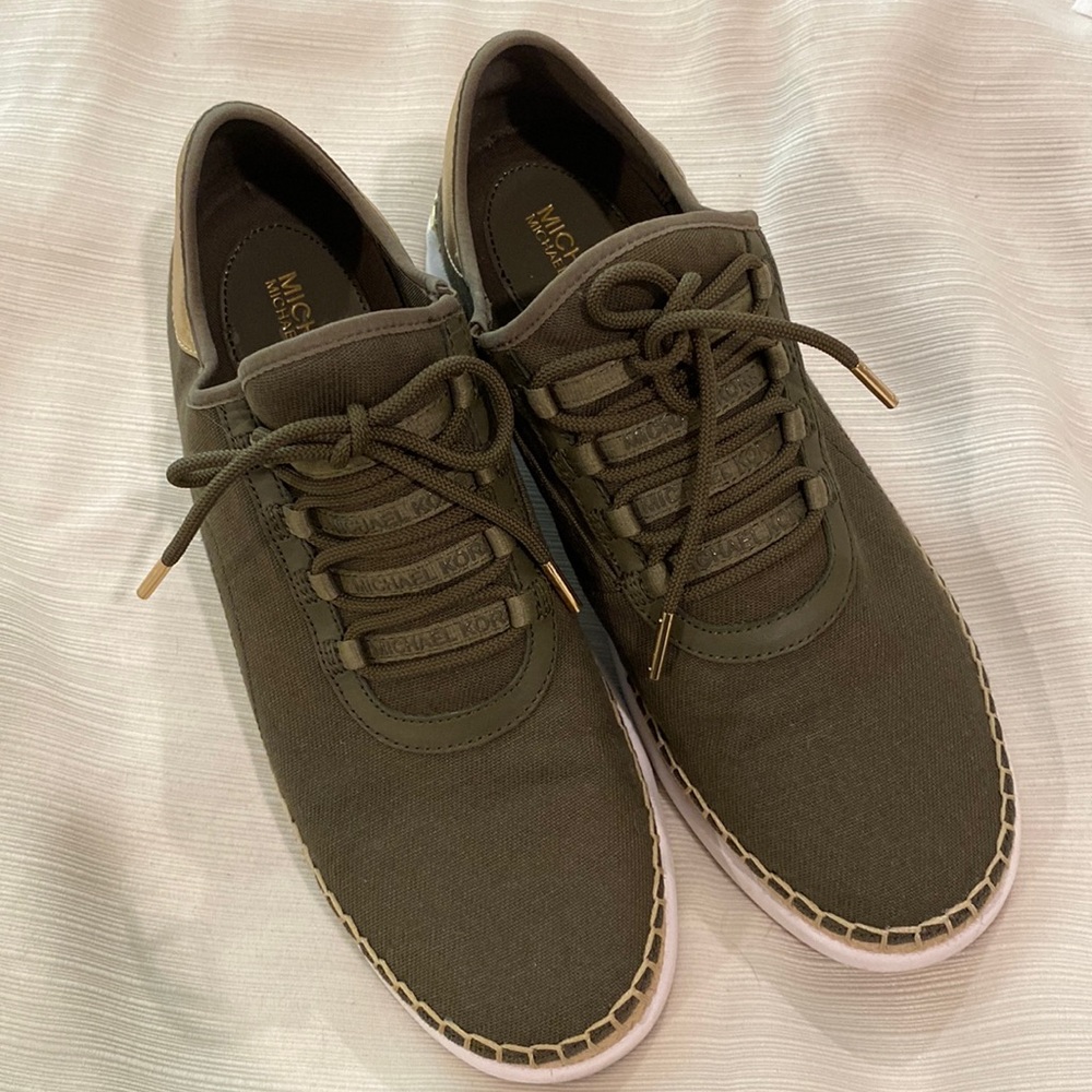 Michael Kors size 9 olive color women’s activewear tennis shoes